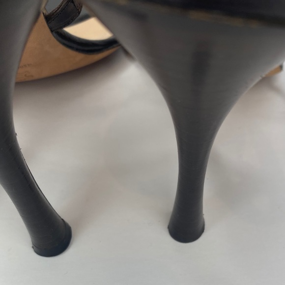 AUTHENTIC MANOLO BLAHNIK STRAPY HIGH HEELS PRETTY - Picture 9 of 16